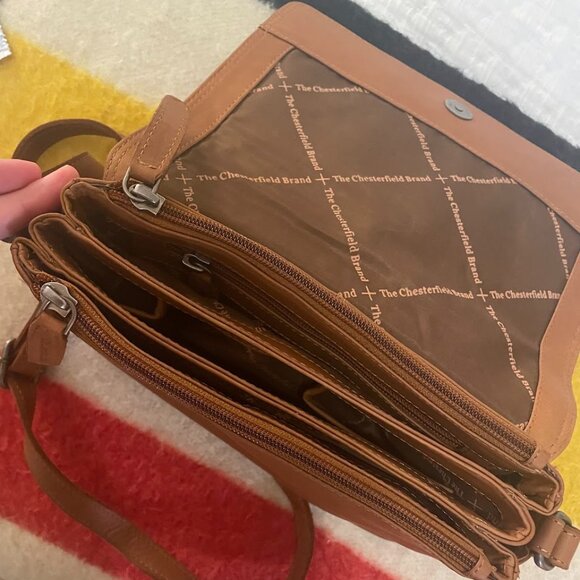 The Chesterfield Brand: Leather Shoulder Bag Cognac Reston - Picture 10 of 14